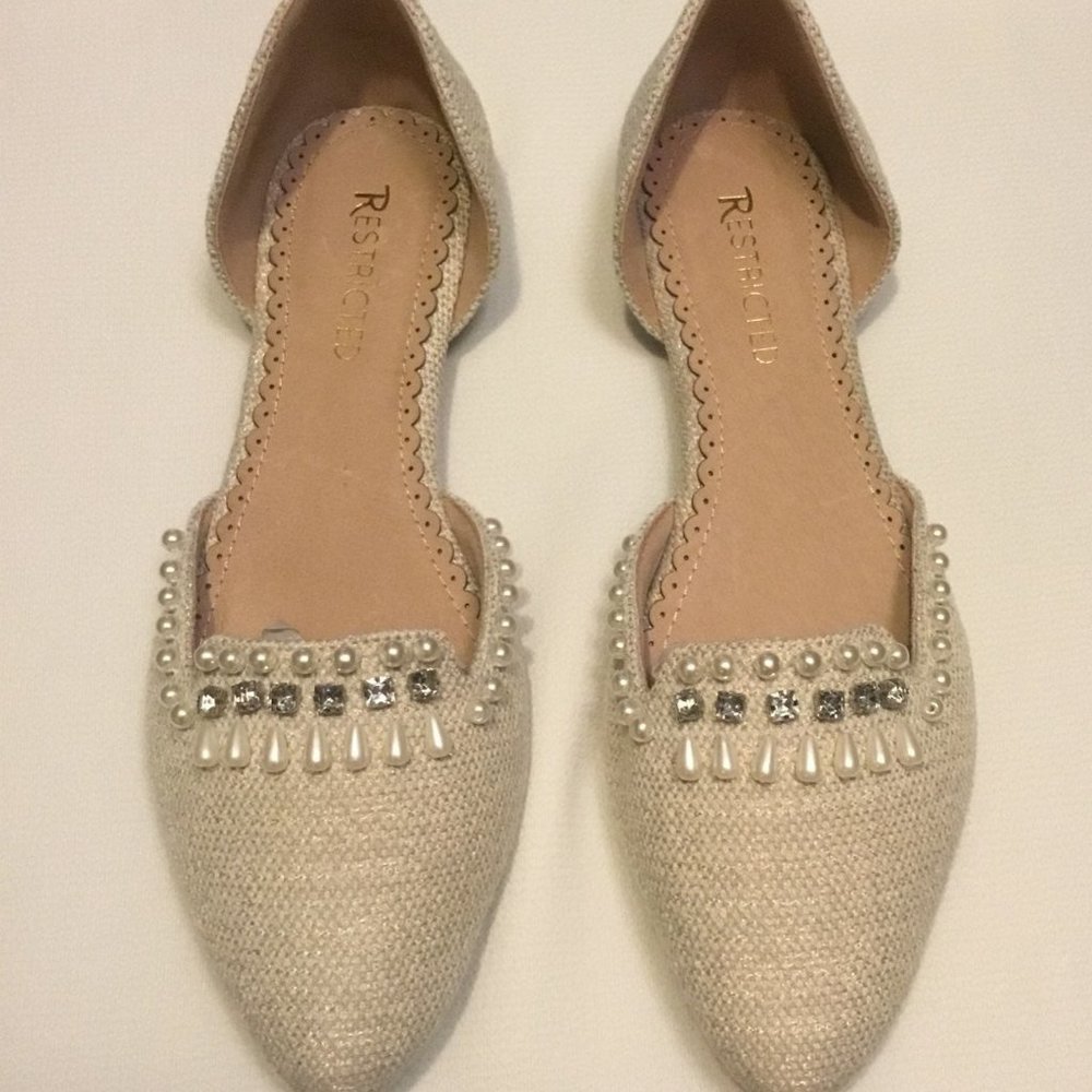 RESTRICTED D’orsay flats/slip-on. New